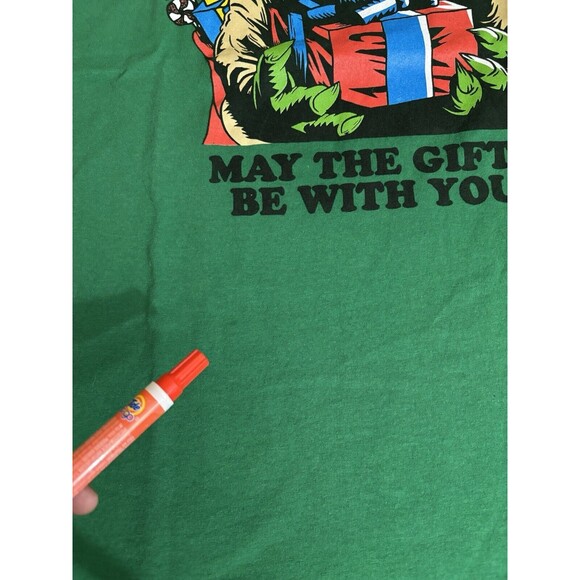 Star Wars Christmas Yoda May The Gifts Be With You Graphic Green Tee Size 2XL - Picture 6 of 15